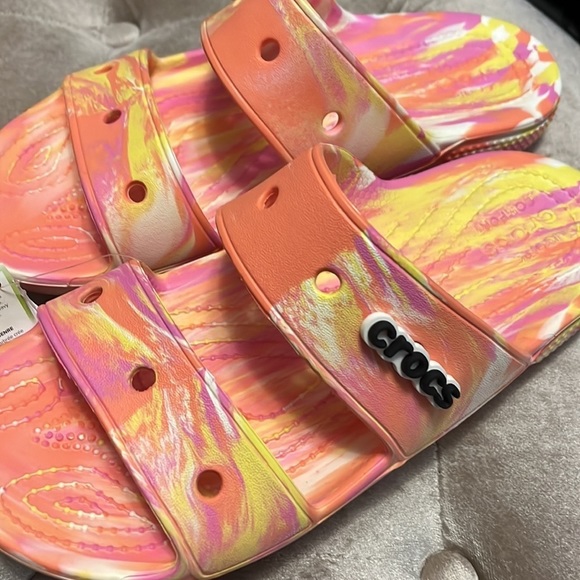 Crocs marbled slides, new, so comfy - Picture 3 of 8